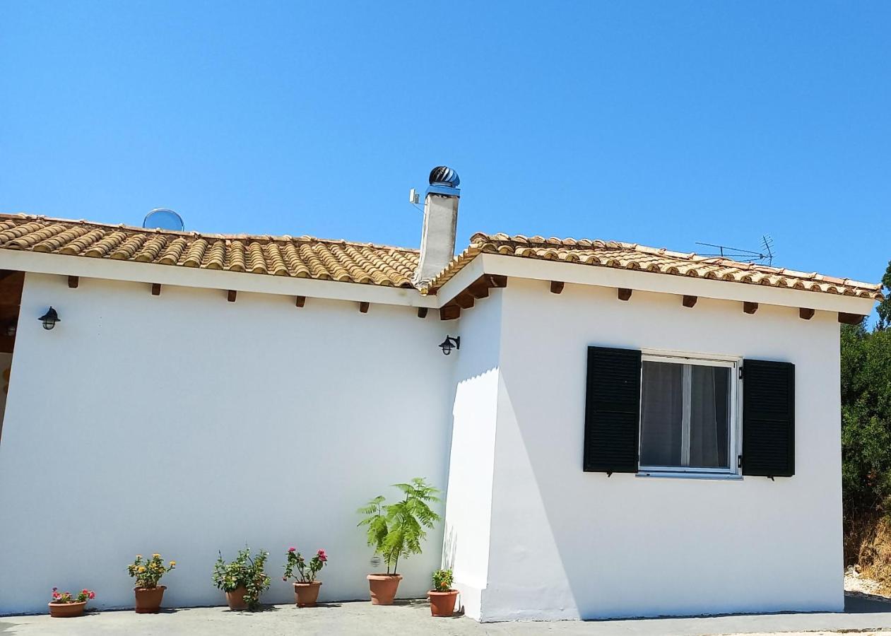 Lily Home_Lefkada ~ Private Country House Kondaraíni Eksteriør billede